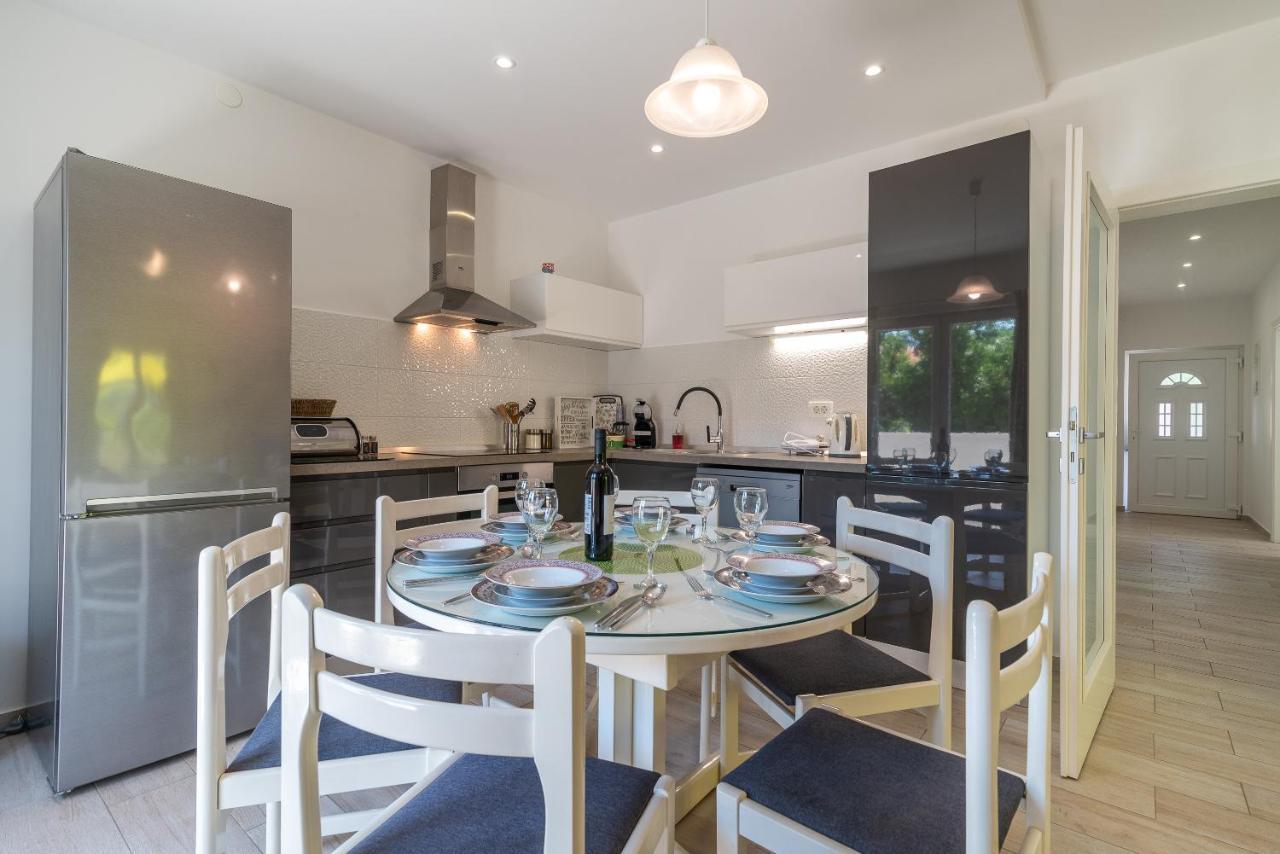Apartment Ela تروغير المظهر الخارجي الصورة